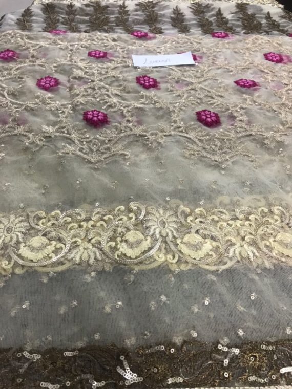 Zainab Chottani Luxury Bridal Embroidered Fancy Suit 01 (2)