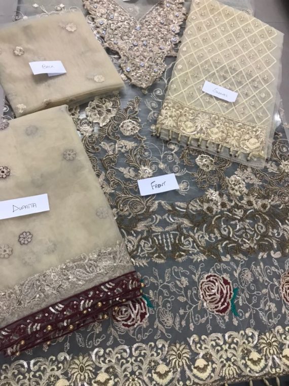 Zainab Chottani Luxury Bridal Embroidered Fancy Suit 01 (3)