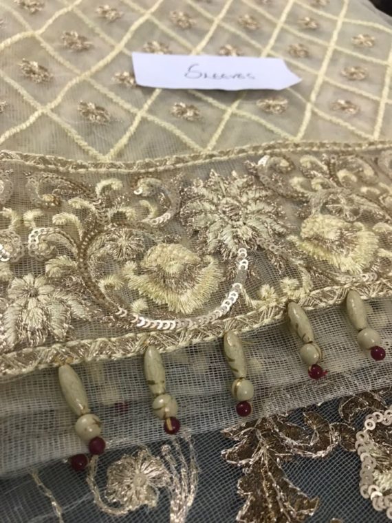 Zainab Chottani Luxury Bridal Embroidered Fancy Suit 01 (5)